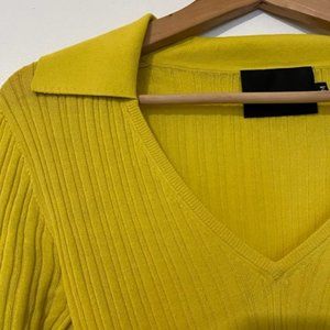 No 6. Yellow Top